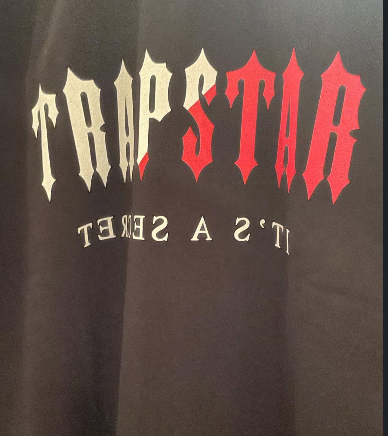 TRAPSTAR it’s a secret T-shirt black/red
